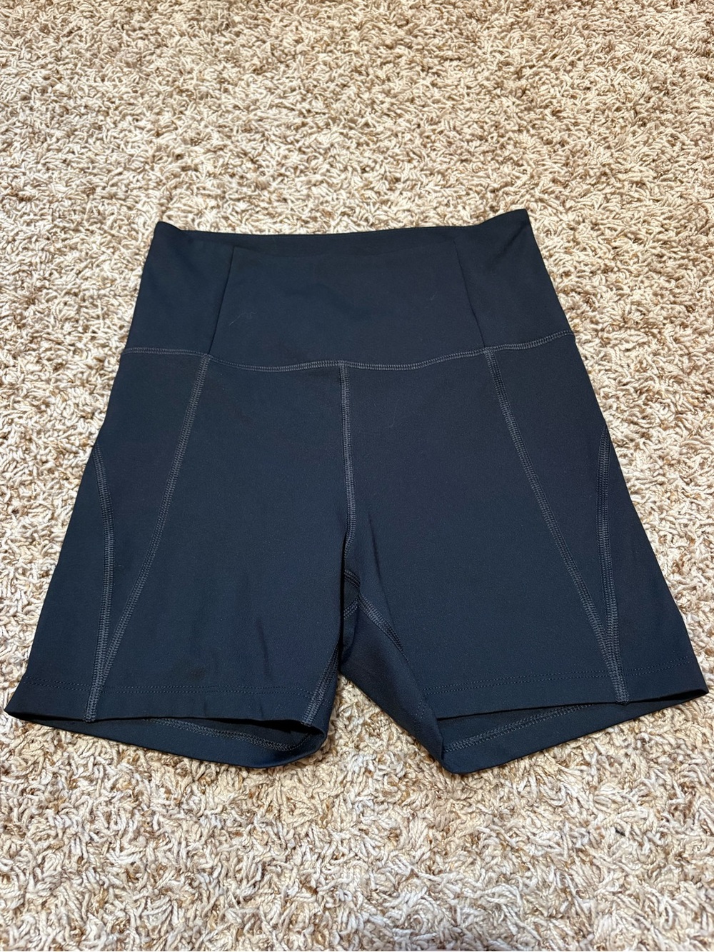 Girlfriend Collective High Rise Bike Shorts Womens size small black 5” inseam
